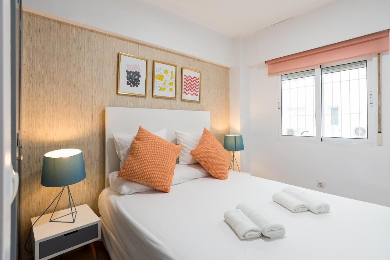 말라가 Mp6-Cathedral Views Apt Right On The Beach 아파트 외부 사진